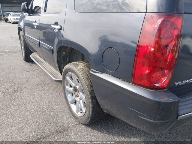 Продаж на аукціоні авто 2008 Gmc Yukon Denali, vin: 1GKEC638X8J167445, номер лоту: 45982121