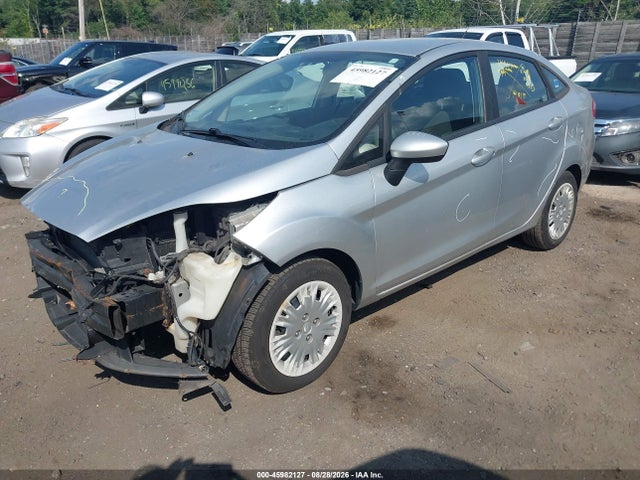 3FADP4AJ3FM140549 Ford FIESTA S