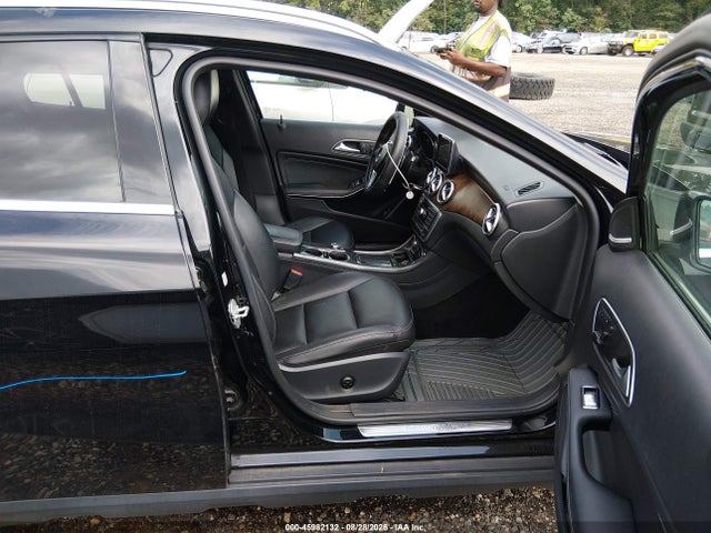 Продаж на аукціоні авто 2015 Mercedes-benz Gla 250, vin: WDCTG4EB1FJ119635, номер лоту: 45982132