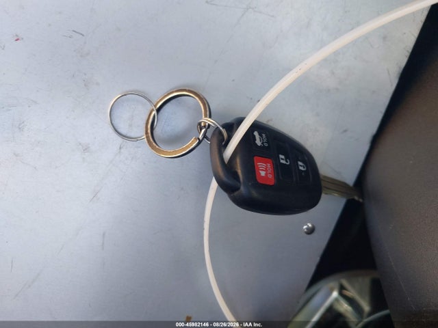 45982146 :رقم المزاد ، 5YFBURHE7KP886277 vin ، 2019 Toyota Corolla Se مزاد بيع