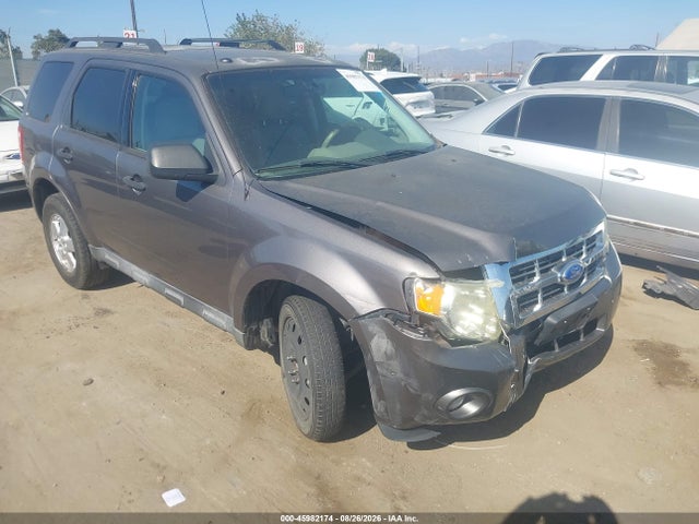 45982174 :رقم المزاد ، 1FMCU0D70BKC10898 vin ، 2011 Ford Escape Xlt مزاد بيع