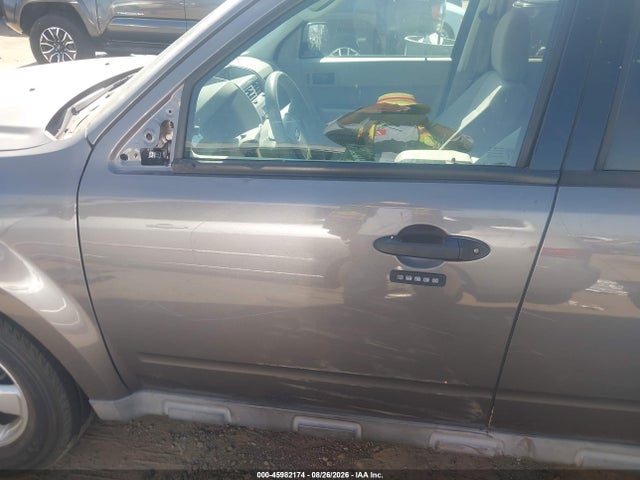 Продаж на аукціоні авто 2011 Ford Escape Xlt, vin: 1FMCU0D70BKC10898, номер лоту: 45982174