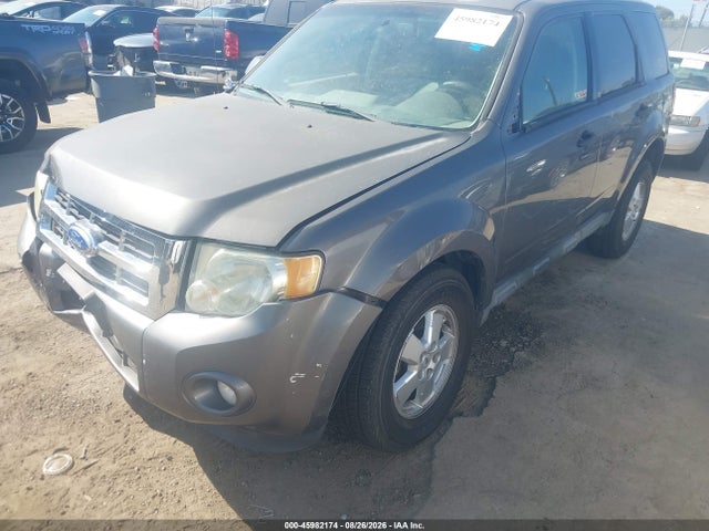 Продаж на аукціоні авто 2011 Ford Escape Xlt, vin: 1FMCU0D70BKC10898, номер лоту: 45982174