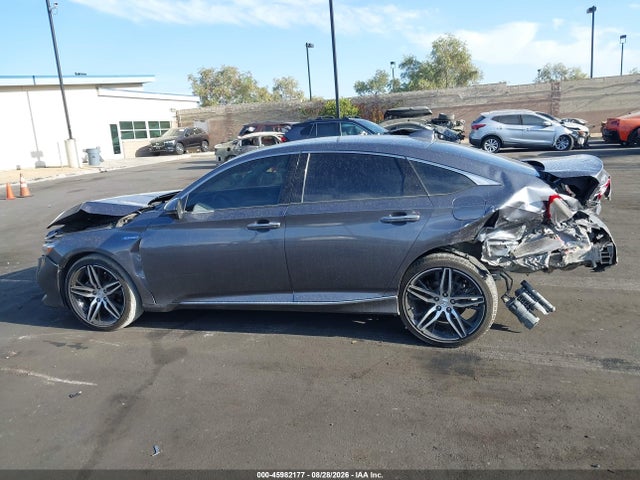 Продаж на аукціоні авто 2022 Honda Accord Hybrid Touring, vin: 1HGCV3F95NA027879, номер лоту: 45982177