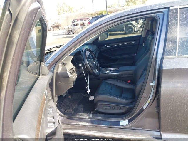 Продаж на аукціоні авто 2022 Honda Accord Hybrid Touring, vin: 1HGCV3F95NA027879, номер лоту: 45982177