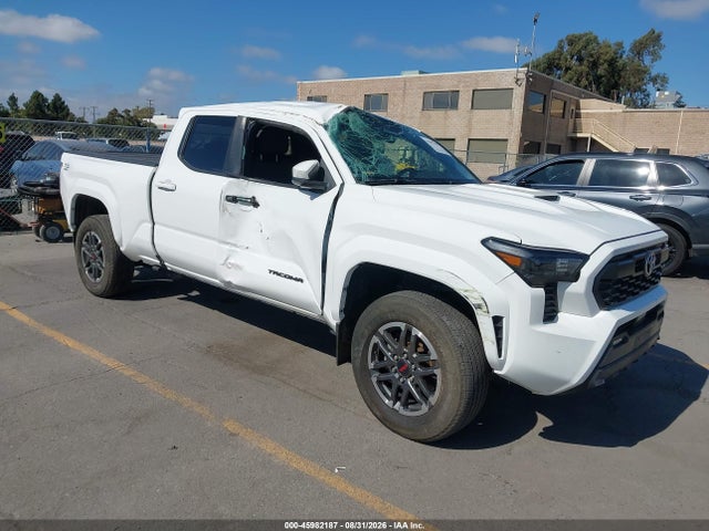 Продаж на аукціоні авто 2024 Toyota Tacoma Trd Sport, vin: 3TMLB5FN8RM017131, номер лоту: 45982187