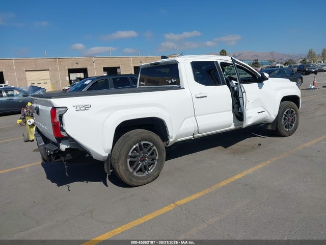 Продажа на аукционе авто 2024 Toyota Tacoma Trd Sport, vin: 3TMLB5FN8RM017131, номер лота: 45982187