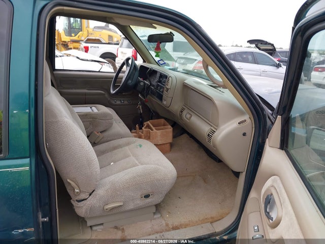 1997 Chevrolet C1500 Fleetside მანქანა იყიდება აუქციონზე, vin: 1GCEC19R2VE100759, აუქციონის ნომერი: 45982214