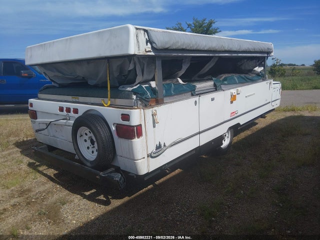 2002 Coleman Camper Trailer მანქანა იყიდება აუქციონზე, vin: 4CP651H1827230069, აუქციონის ნომერი: 45982221