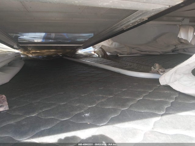 2002 Coleman Camper Trailer მანქანა იყიდება აუქციონზე, vin: 4CP651H1827230069, აუქციონის ნომერი: 45982221