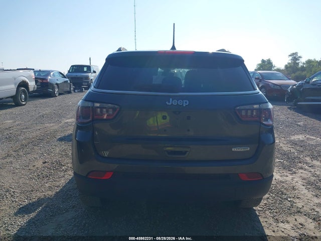 45982231 :رقم المزاد ، 3C4NJCBB2KT699771 vin ، 2019 Jeep Compass Latitude Fwd مزاد بيع