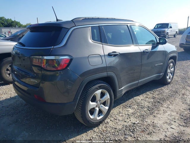45982231 :رقم المزاد ، 3C4NJCBB2KT699771 vin ، 2019 Jeep Compass Latitude Fwd مزاد بيع