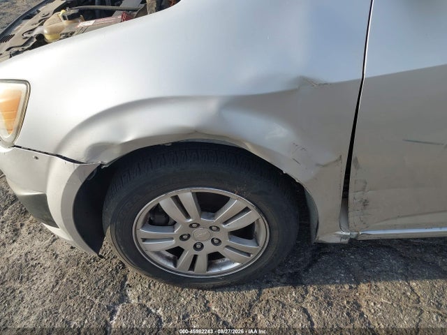 Продажа на аукционе авто 2013 Chevrolet Sonic Lt Auto, vin: 1G1JC6SH5D4175305, номер лота: 45982243
