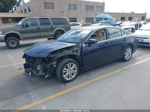 Lexus ES 350 2015 JTHBK1GG8F2151577 Image 2