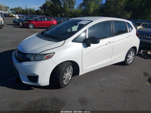 Honda FIT LX 2017 JHMGK5H5XHS023161 Image 2