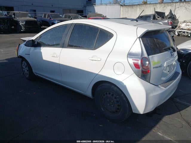Auction sale of the 2013 Toyota Prius C Three, vin: JTDKDTB39D1543370, lot number: 45982305
