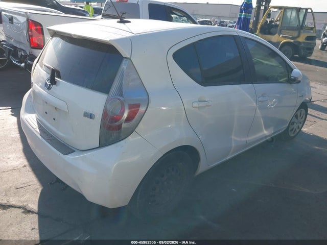 Auction sale of the 2013 Toyota Prius C Three, vin: JTDKDTB39D1543370, lot number: 45982305
