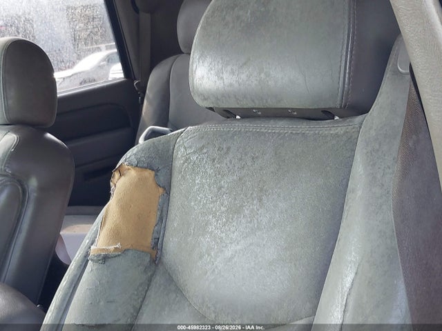 Продажа на аукционе авто 2005 Gmc Yukon Denali, vin: 1GKEK63U75J204544, номер лота: 45982323