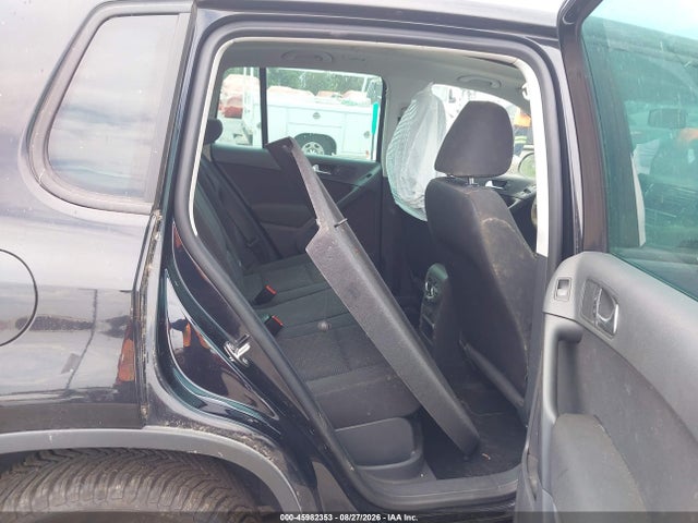 Aukcja sprzedaży 2012 Volkswagen Tiguan S, vin: WVGBV7AX5CW605238, numer aukcji: 45982353