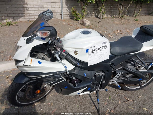 2011 Suzuki Gsx-r600 მანქანა იყიდება აუქციონზე, vin: JS1GN7FA1B2103213, აუქციონის ნომერი: 45982375