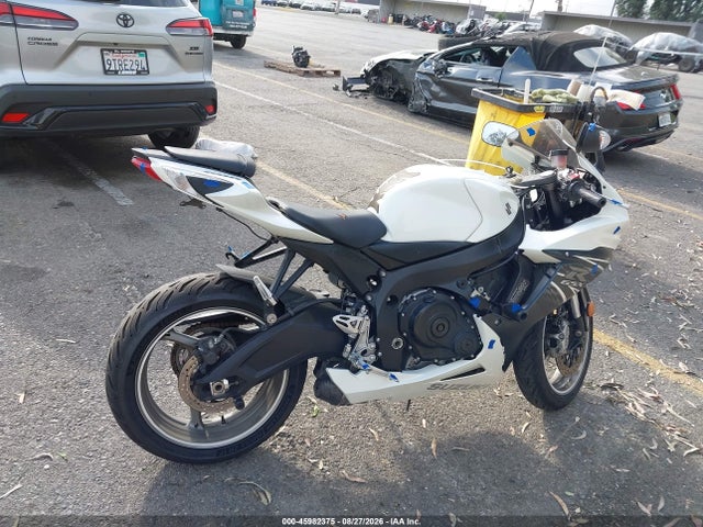 2011 Suzuki Gsx-r600 მანქანა იყიდება აუქციონზე, vin: JS1GN7FA1B2103213, აუქციონის ნომერი: 45982375