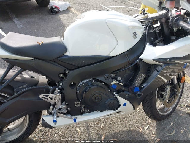 2011 Suzuki Gsx-r600 მანქანა იყიდება აუქციონზე, vin: JS1GN7FA1B2103213, აუქციონის ნომერი: 45982375