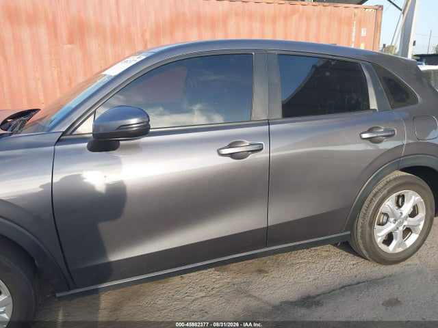 3CZRZ1H38RM753863 Honda Hr-v 2wd Lx