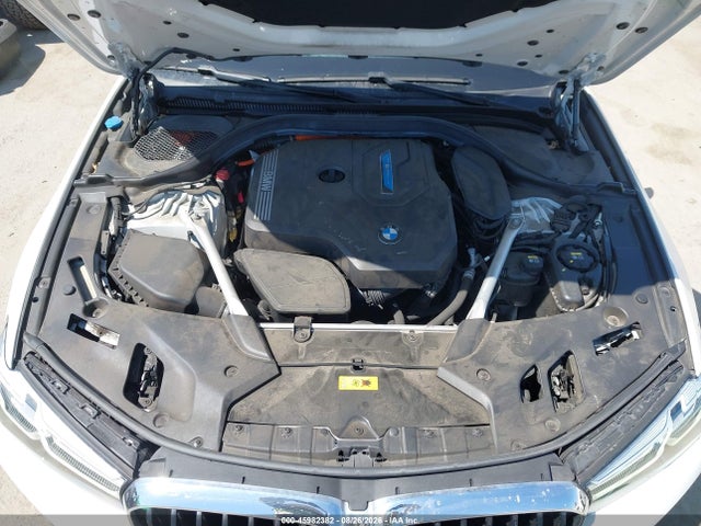 WBA13AG05MCF31349 BMW 530e