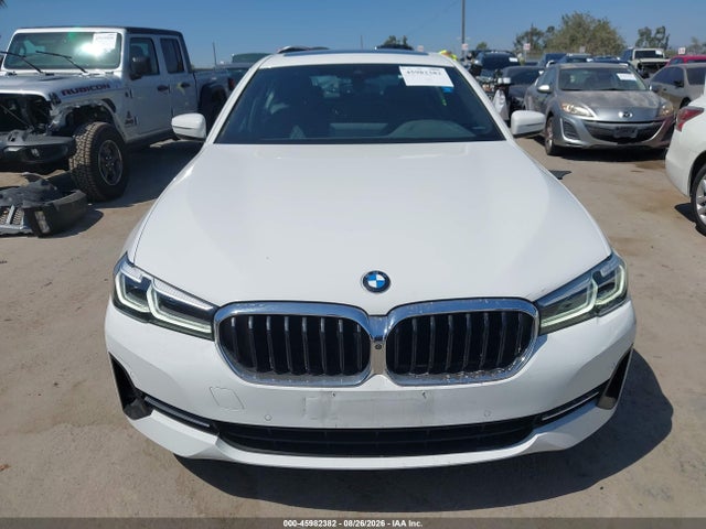 WBA13AG05MCF31349 BMW 530e