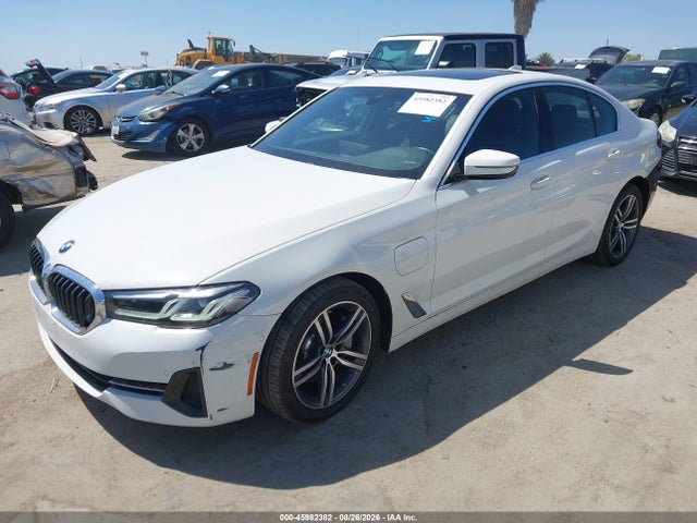 WBA13AG05MCF31349 BMW 530e