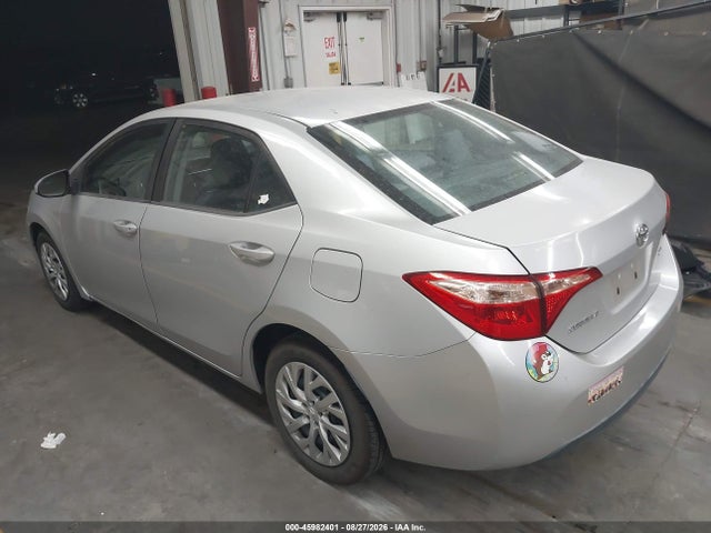 Toyota COROLLA LE 2018 2T1BURHE1JC034327 Image 3