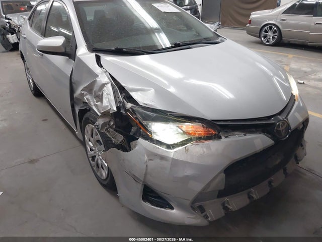 Toyota COROLLA LE 2018 2T1BURHE1JC034327 Image 6