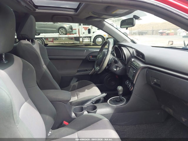 2015 Scion Tc მანქანა იყიდება აუქციონზე, vin: JTKJF5C75FJ001049, აუქციონის ნომერი: 45982429