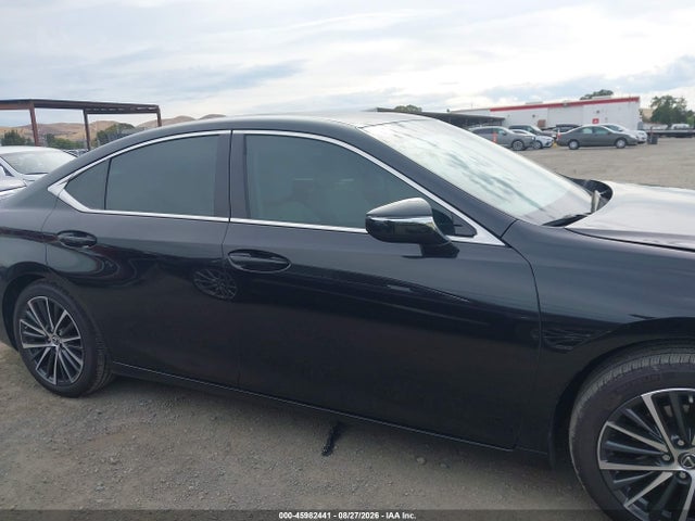 2024 Lexus Es 300h მანქანა იყიდება აუქციონზე, vin: 58ADA1C15RU038925, აუქციონის ნომერი: 45982441