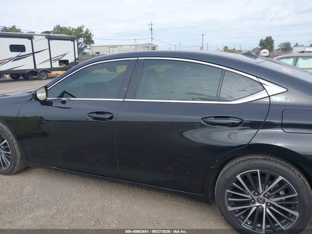 2024 Lexus Es 300h მანქანა იყიდება აუქციონზე, vin: 58ADA1C15RU038925, აუქციონის ნომერი: 45982441