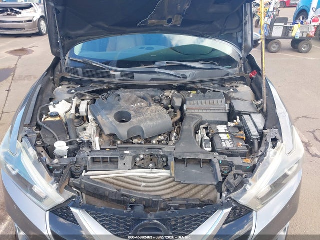 45982463 :رقم المزاد ، 1N4AA6APXHC360683 vin ، 2017 Nissan Maxima 3.5 Sr مزاد بيع