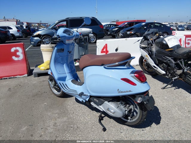 Vespa Primavera 2019 ZAPM818G3K5900185 Image 3