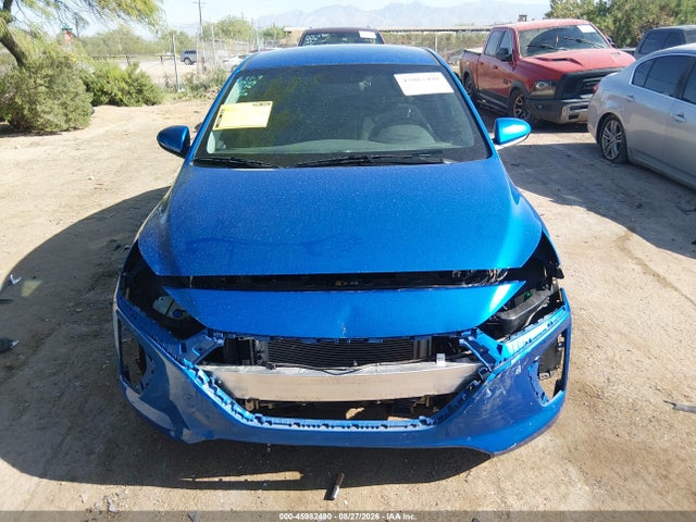 KMHC65LC3HU058179 Hyundai Ioniq Hybrid Blue