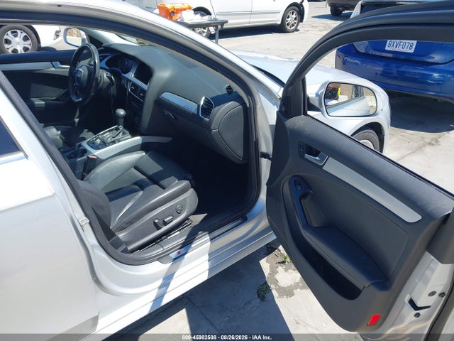 45982508 :رقم المزاد ، WAUFFAFL1CA005526 vin ، 2012 Audi A4 2.0t Premium مزاد بيع