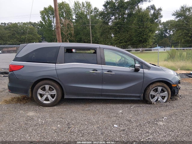 Продажа на аукционе авто 2018 Honda Odyssey Ex-l, vin: 5FNRL6H70JB039094, номер лота: 45982558