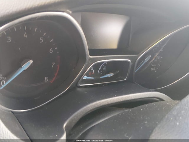 45982563 :رقم المزاد ، 1FADP3K28JL307094 vin ، 2018 Ford Focus Se مزاد بيع