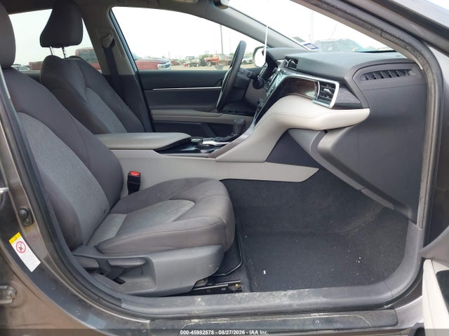 Aukcja sprzedaży 2018 Toyota Camry Le, vin: 4T1B11HK5JU558658, numer aukcji: 45982578