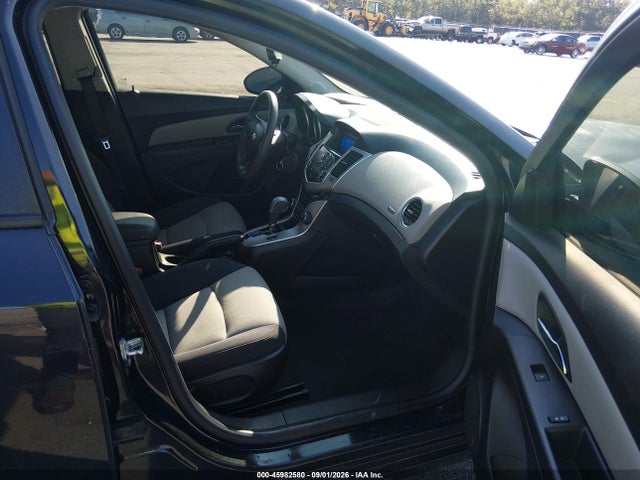 45982580 :رقم المزاد ، 1G1PA5SH2F7180439 vin ، 2015 Chevrolet Cruze Ls Auto مزاد بيع