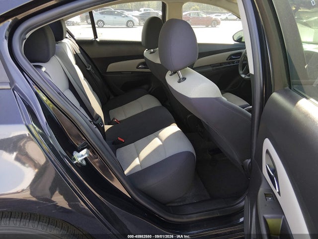45982580 :رقم المزاد ، 1G1PA5SH2F7180439 vin ، 2015 Chevrolet Cruze Ls Auto مزاد بيع