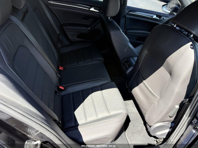 Aukcja sprzedaży 2017 Volkswagen Golf R 4-door W/dcc   Navigation, vin: WVWWF7AU4HW188761, numer aukcji: 45982633