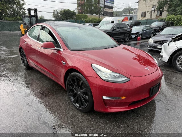 Продажа на аукционе авто 2019 Tesla Model 3 Long Range/performance, vin: 5YJ3E1EB0KF389659, номер лота: 45982635