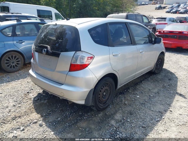 45982690 :رقم المزاد ، JHMGE8H32CS005317 vin ، 2012 Honda Fit مزاد بيع