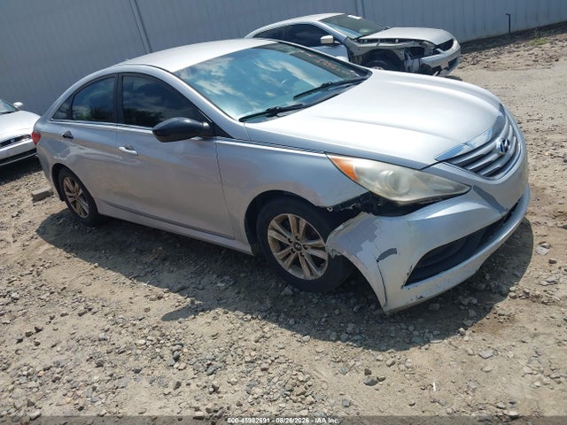 2014 Hyundai Sonata Gls მანქანა იყიდება აუქციონზე, vin: 5NPEB4AC4EH867461, აუქციონის ნომერი: 45982691