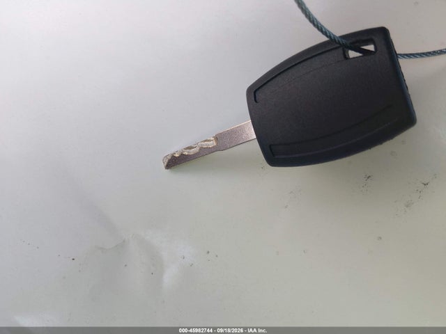 2013 Ford Escape Se მანქანა იყიდება აუქციონზე, vin: 1FMCU0G99DUB69658, აუქციონის ნომერი: 45982744