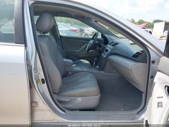 Продажа на аукционе авто 2011 Toyota Camry Le V6, vin: 4T1BK3EK1BU621463, номер лота: 45982757